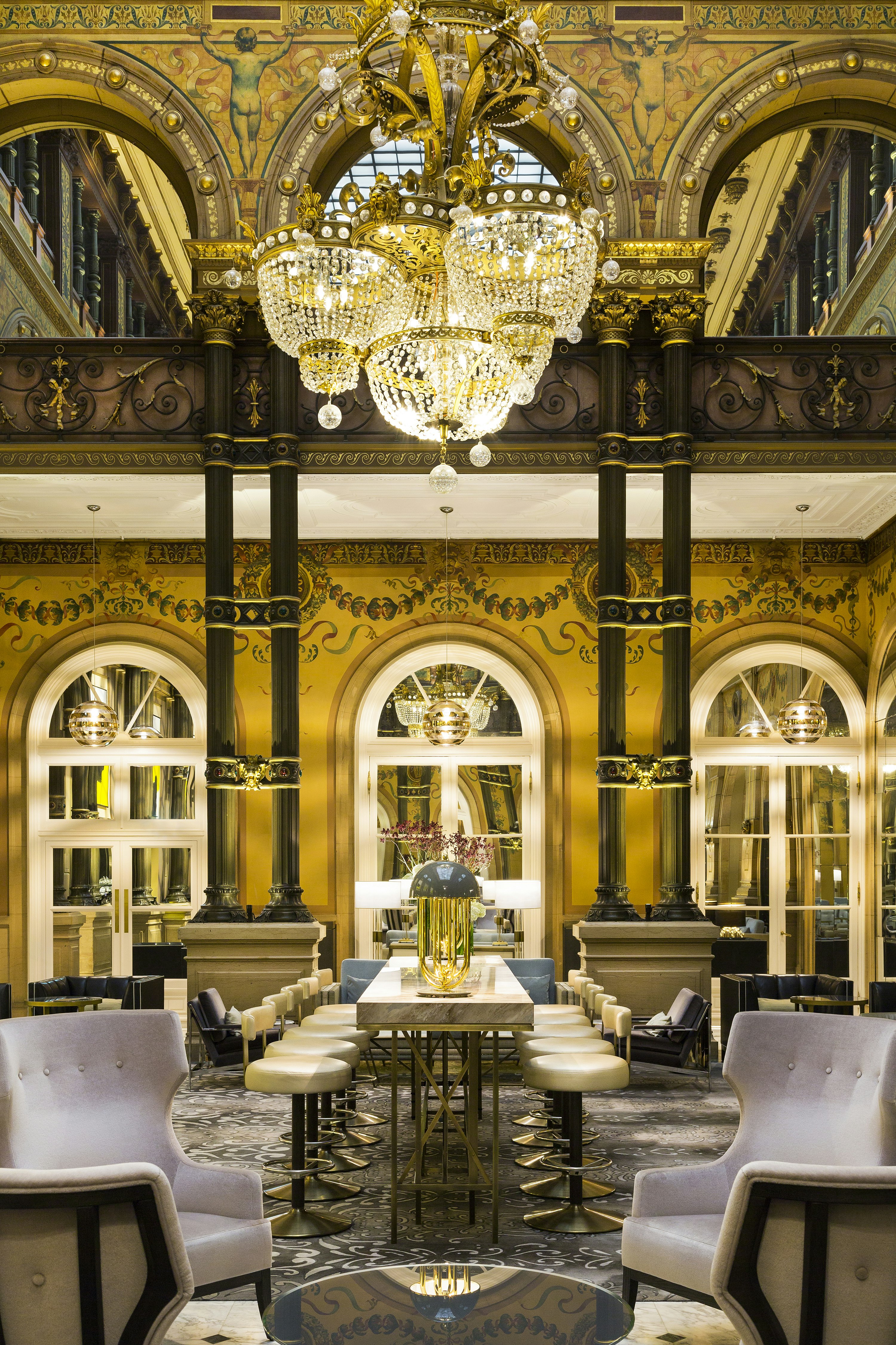 Hilton Paris Opera 43/81
