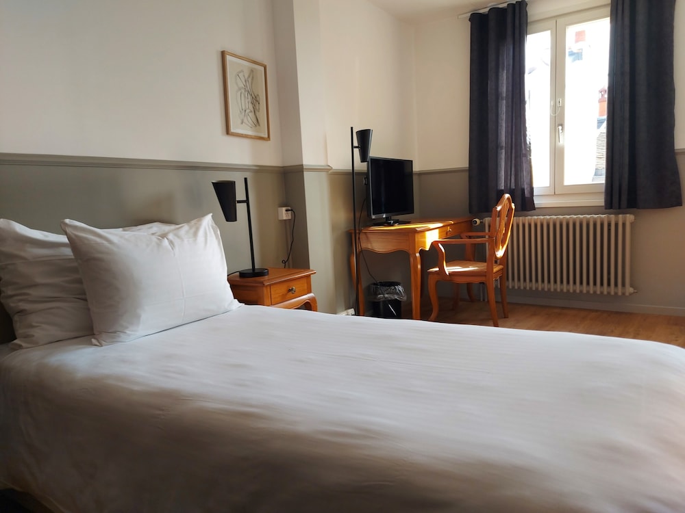 Hotel de La Nouvelle Couronne 11/54