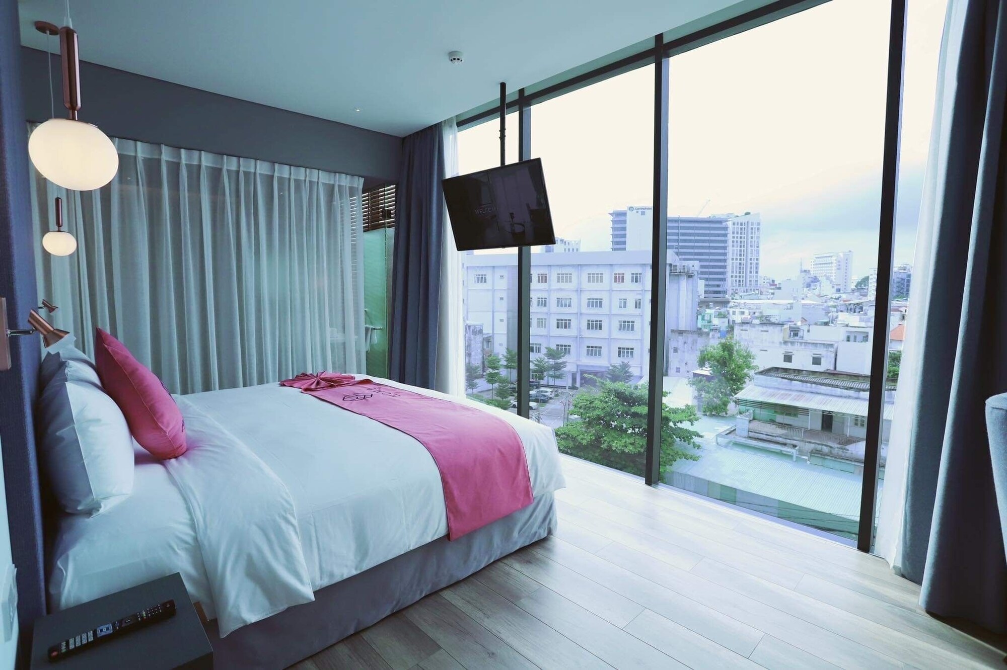 Premium, King Bed, Bathtub