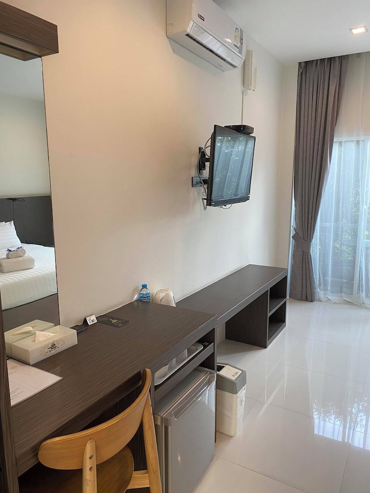 The Elysium Residence 58/72