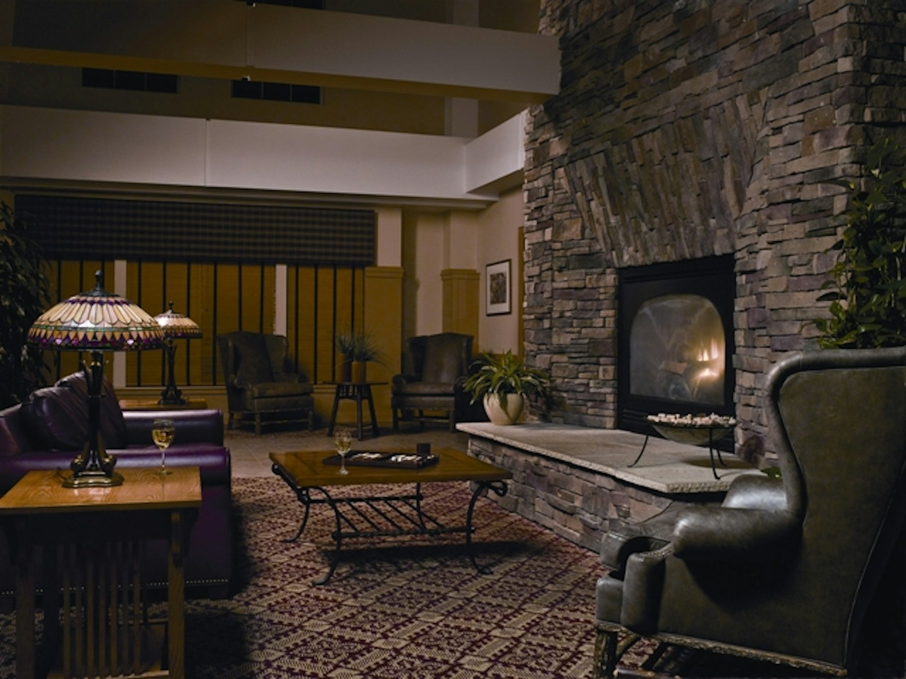 The Lodge At Geneva-On-The-Lake 20/40