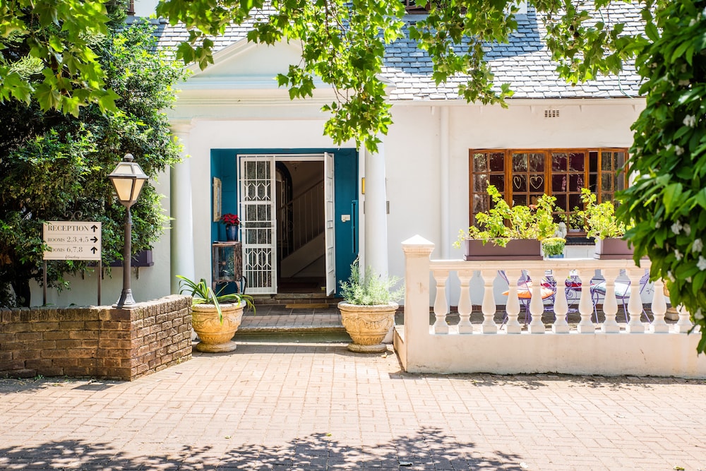 5Th Avenue Gooseberry Guest House 2/50