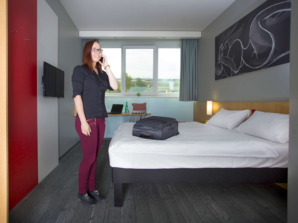 Hotel Ibis Vienna Airport 15/68