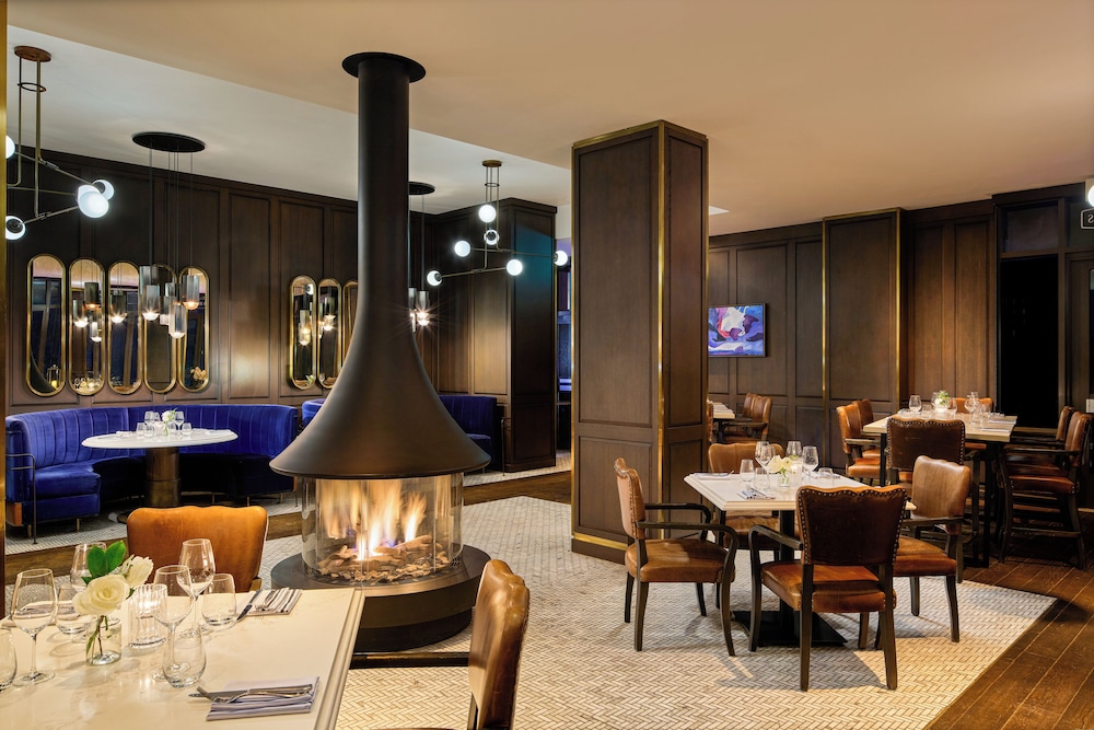 Fairmont Tremblant 54/68