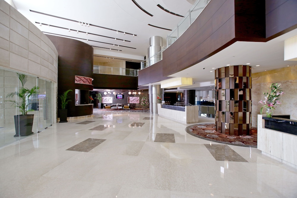 CROWNE PLAZA GREATER NOIDA 7/78