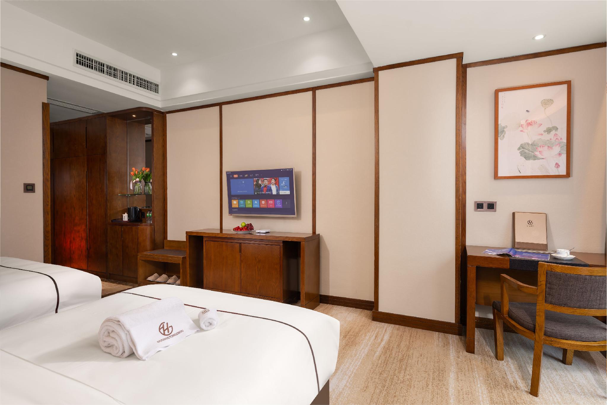 Yingzhou Hotel Huizhancheng 7/28
