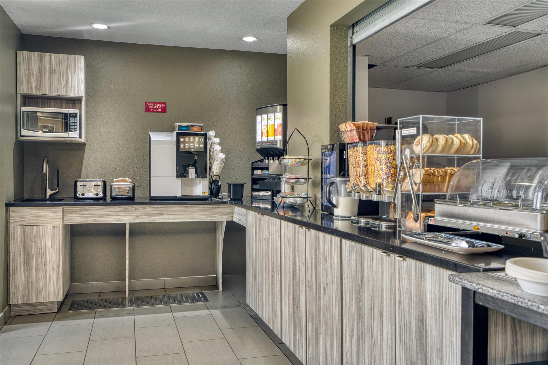 SureStay Plus Hotel By Best Western Lethbridge 14/16