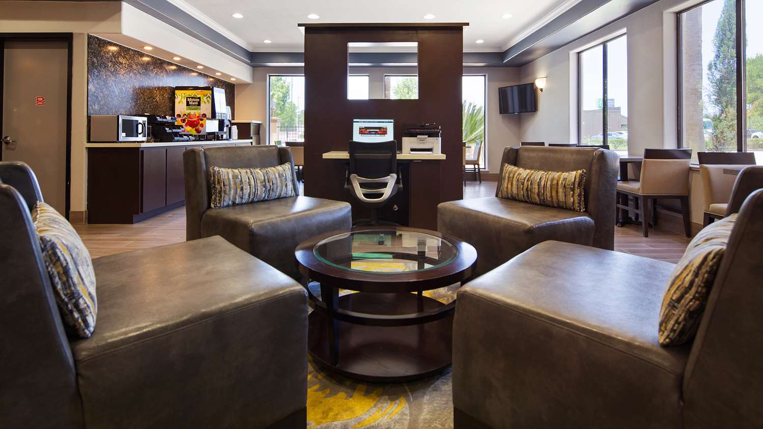 Best Western Plus North Houston Inn & Suites 12/21