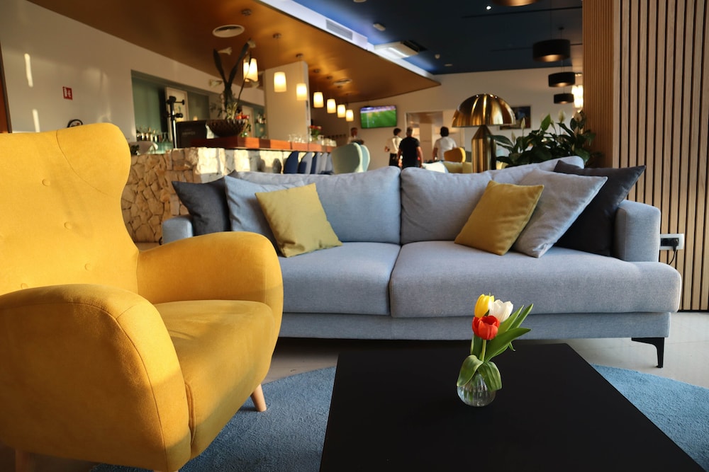 Ilirija Hotel 40/53