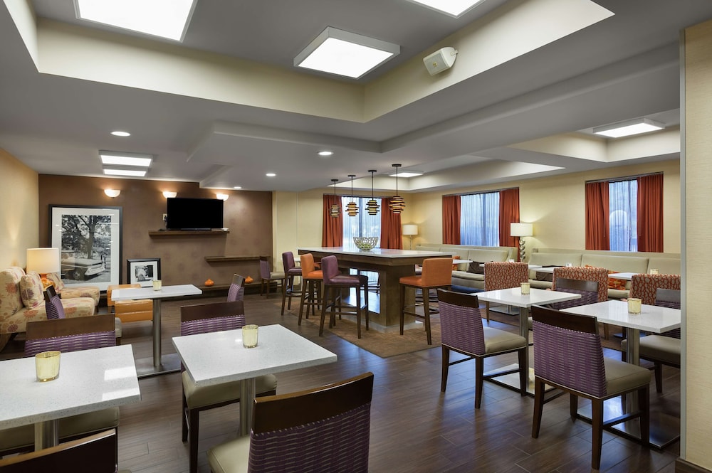 Hampton Inn Greenville/Travelers Rest 43/54