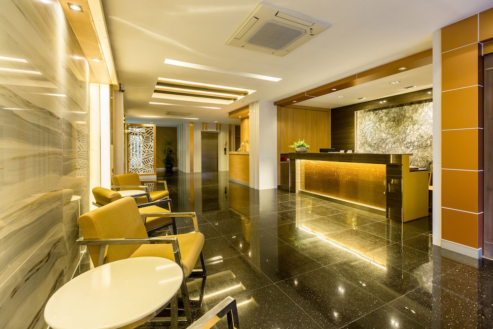 V Hotel Ubon Ratchathani 7/45
