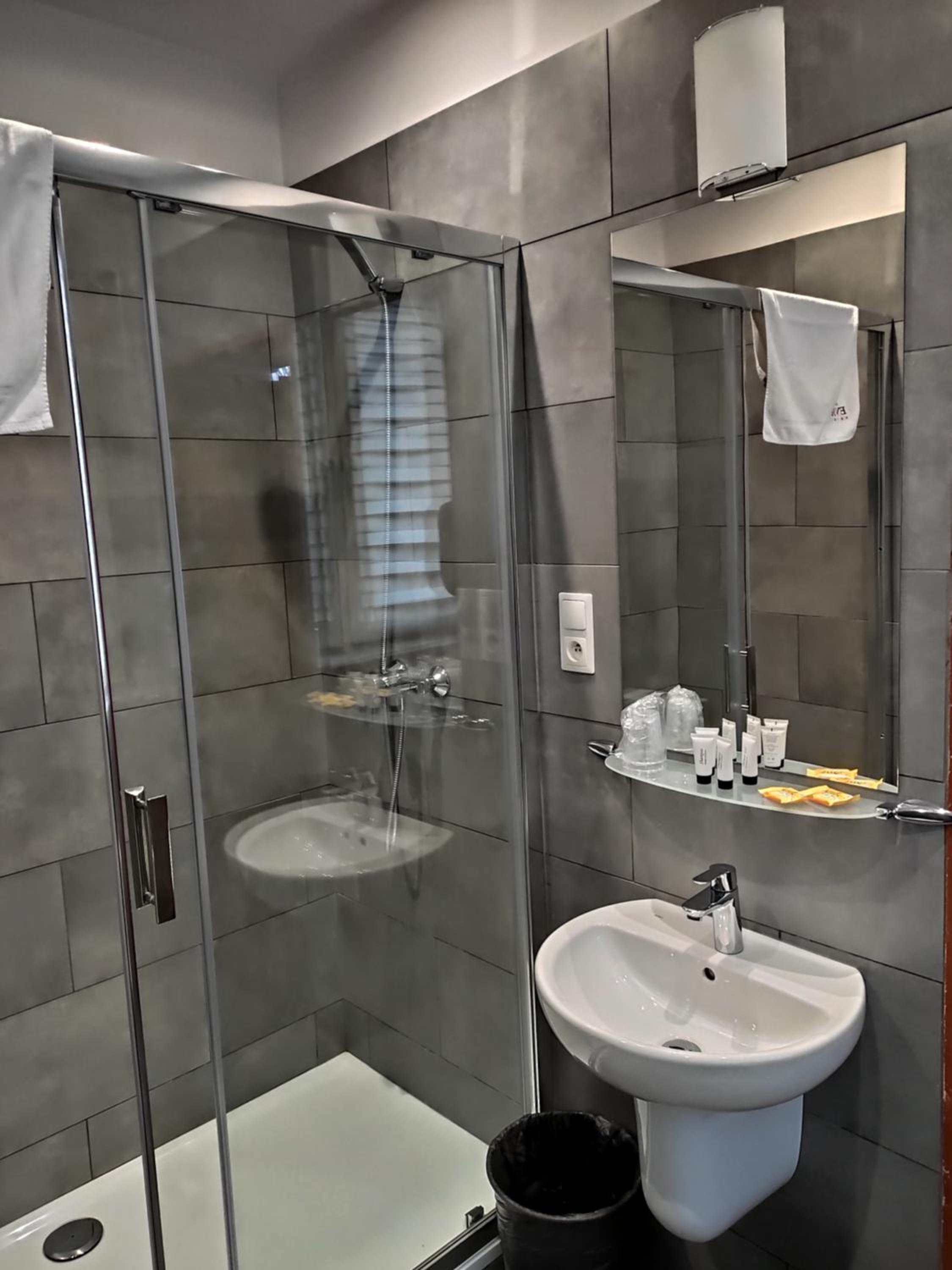 Hotel Eva 58/61