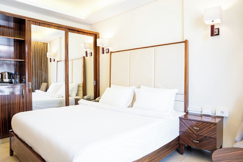 Grand Concerto Hotel 19/50