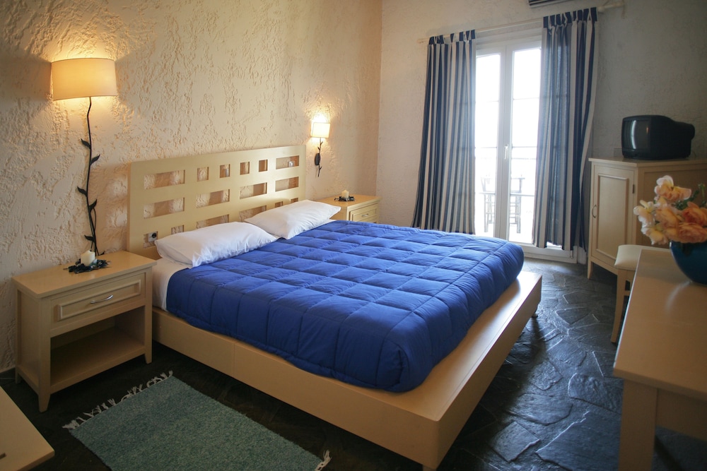Andros Holiday Hotel 15/68