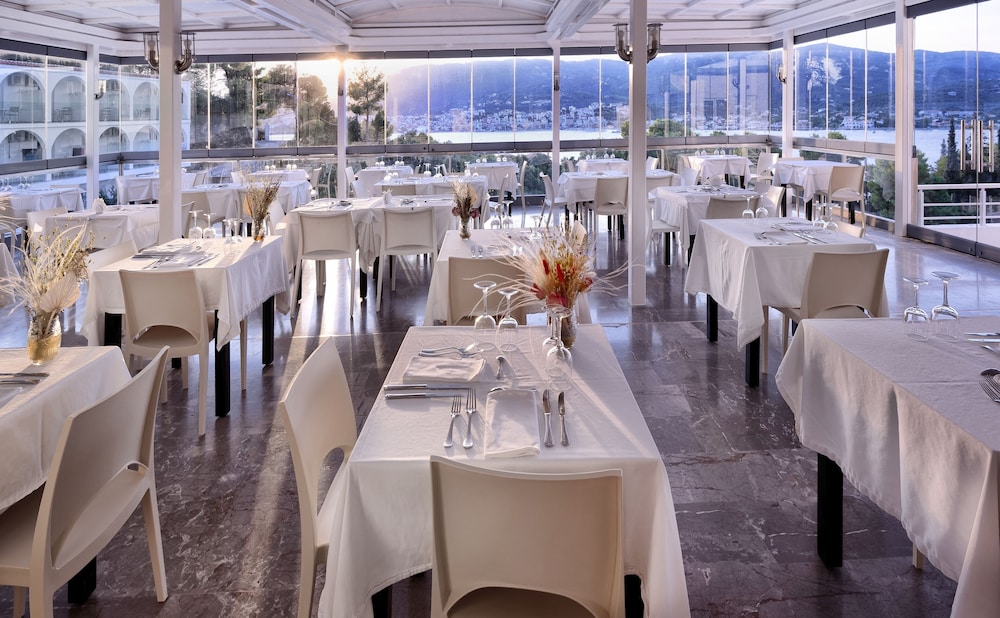 Punta Hotel 54/67