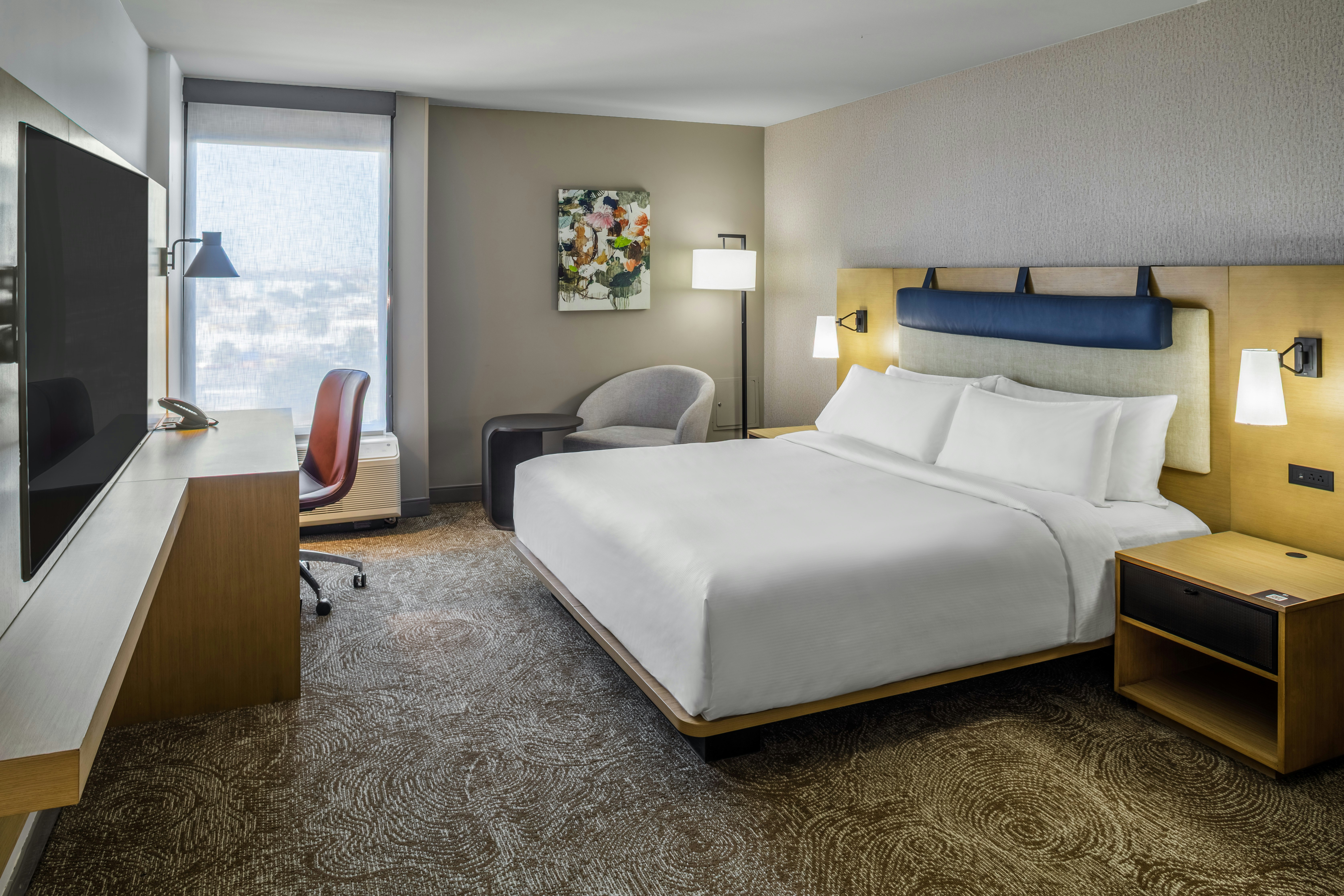 ROOM, KING BED, ACCESSIBLE