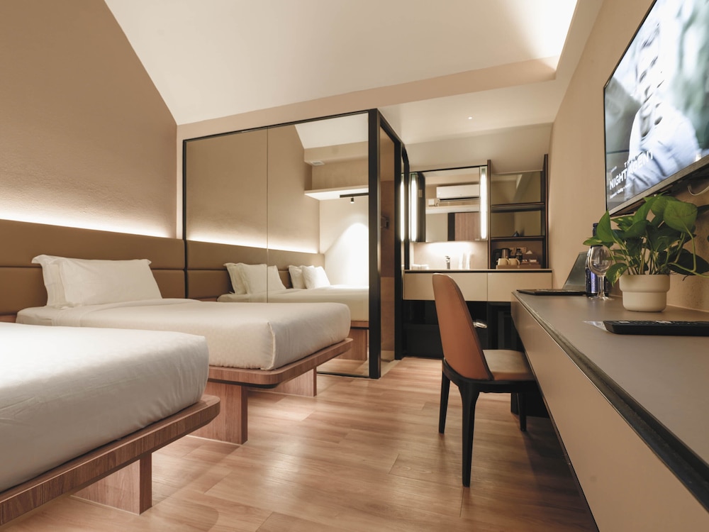 Hotel 1900 24/64
