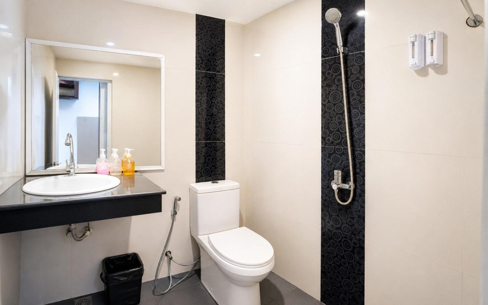 The ESSE Hotel Pattaya 43/47