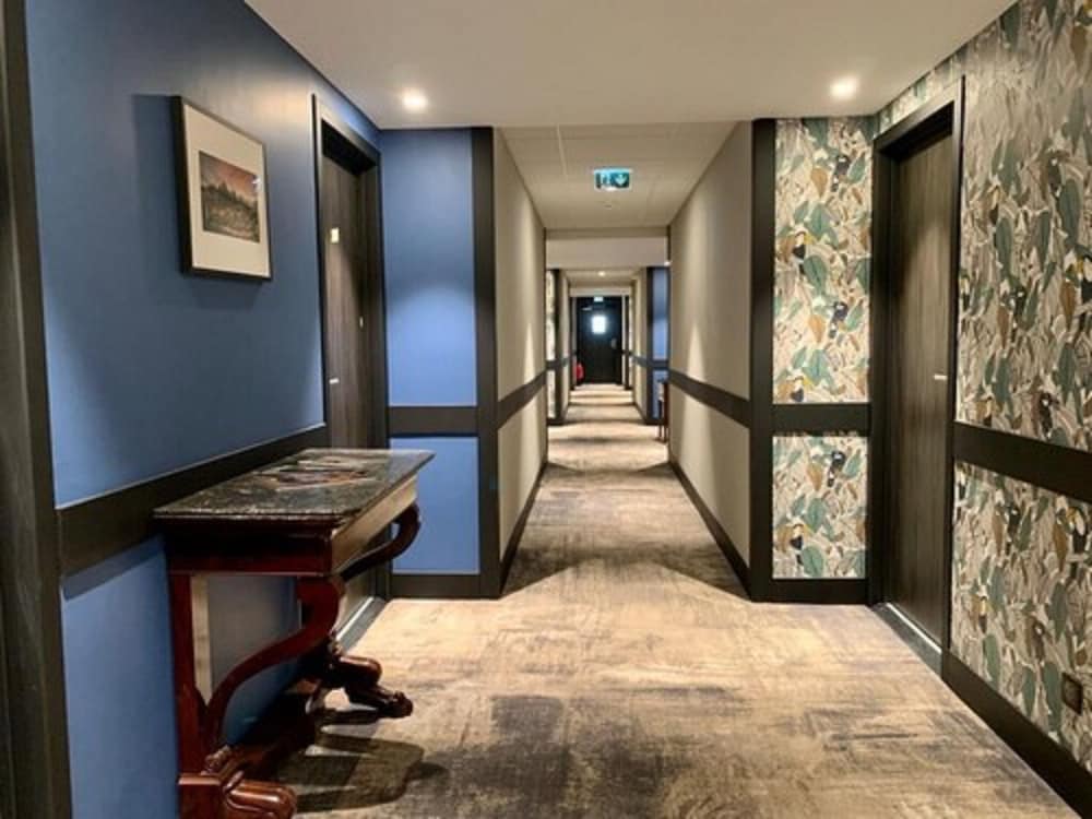 Hotel Les Nomades 34/47
