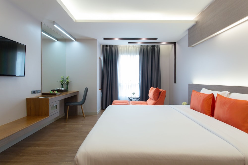 Khum Phucome Hotel 87/198