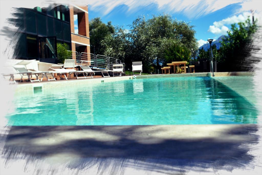 Hostellerie Du Cheval Blanc 4/21