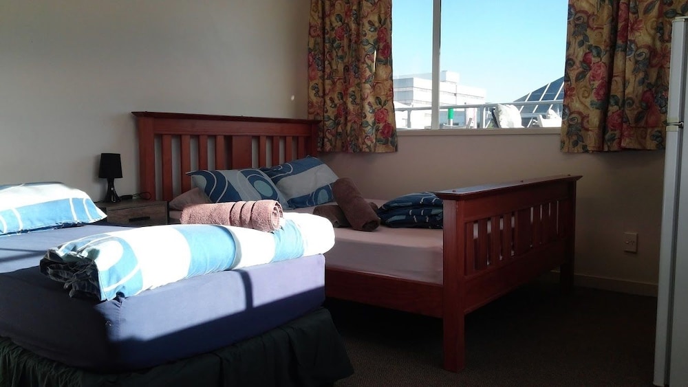 Backpackers Central Hamilton 6/34