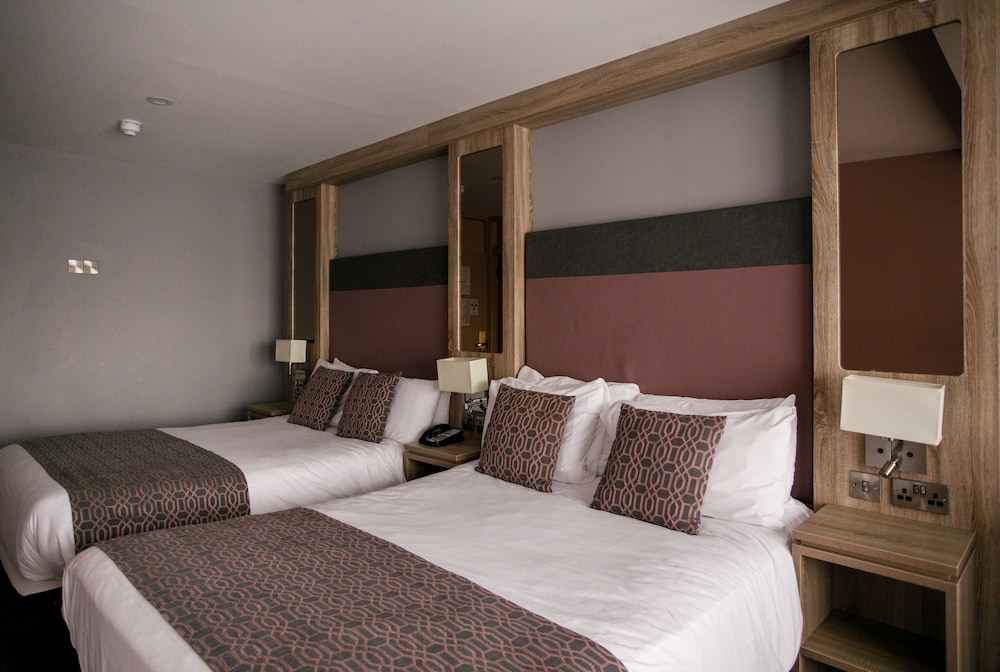 The Mount Errigal Hotel 15/65