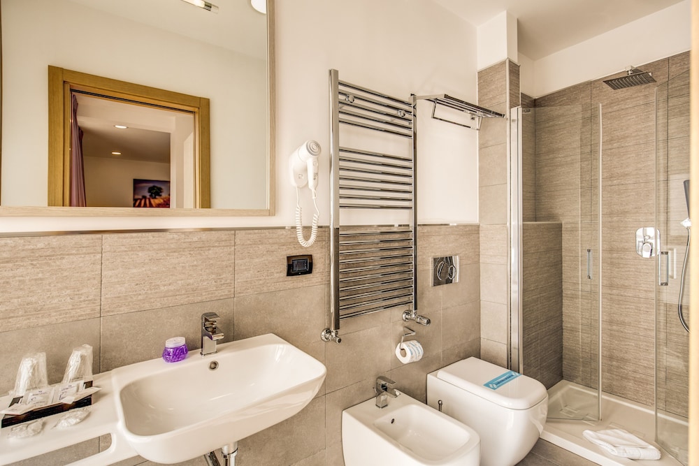 Ginevra Palace Hotel 29/30