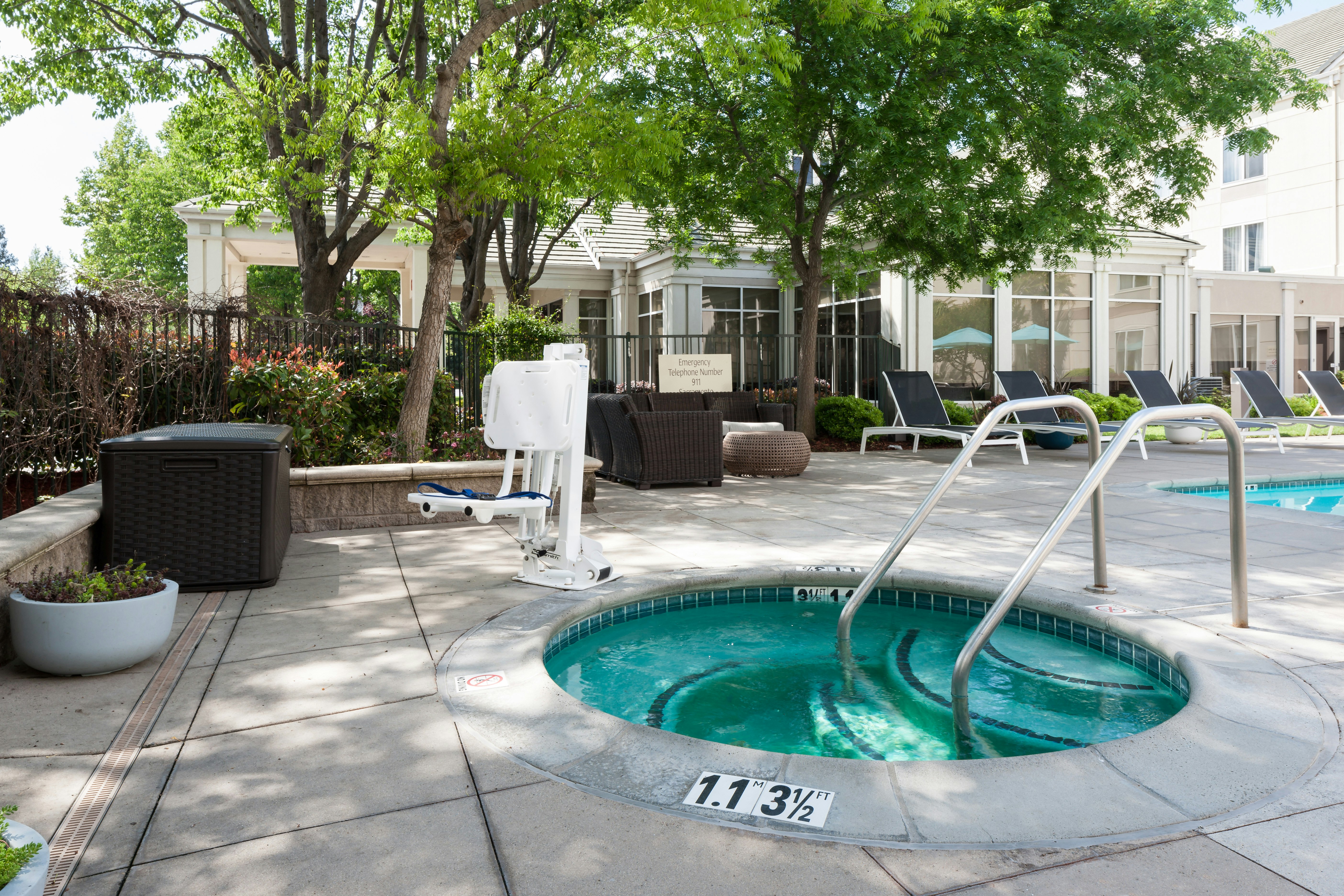 Hilton Garden Inn Sacramento South Natomas 35/37