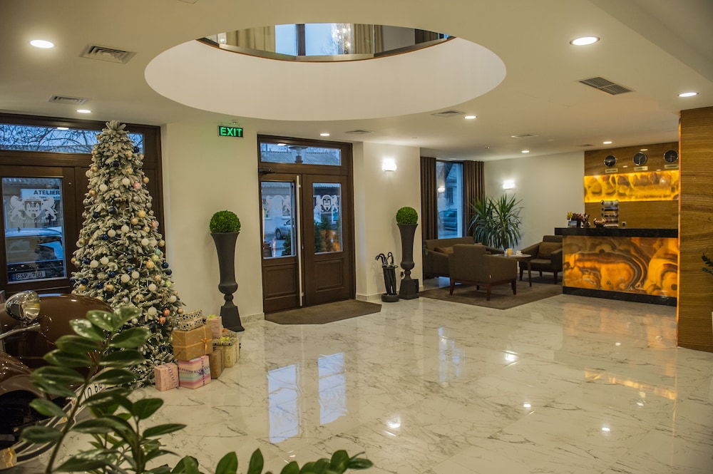 Bernardazzi Grand Hotel 5/43