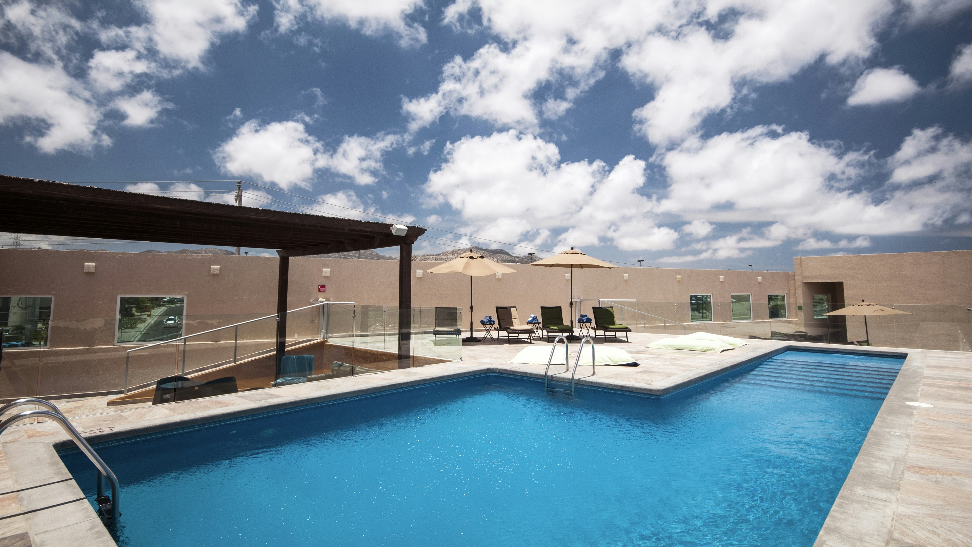 Holiday Inn Express Cabo San Lucas 43/71