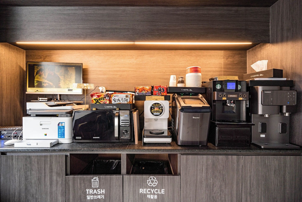 Hotel 24st Urban Brown Seosan Lake Park 36/50