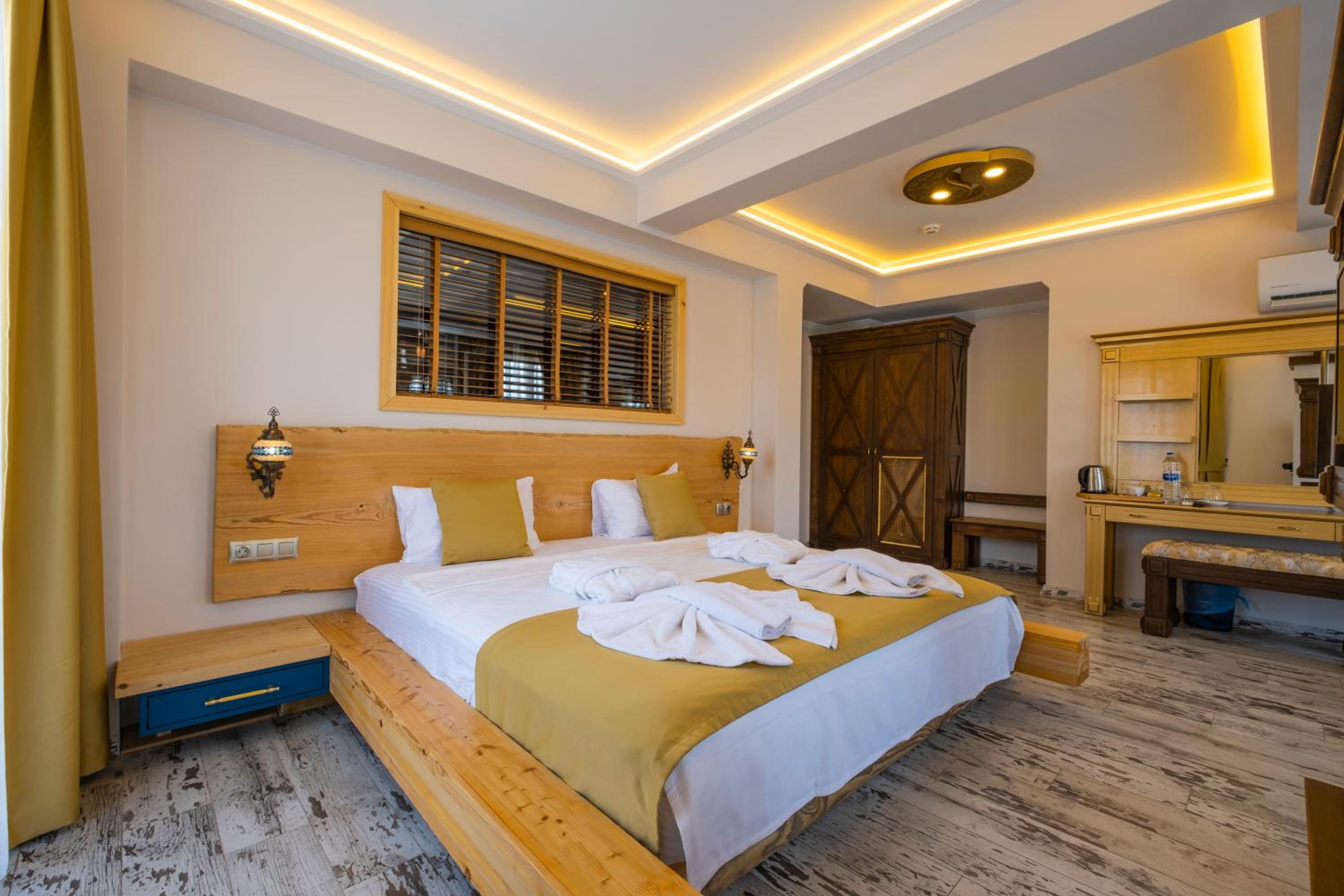 rooms