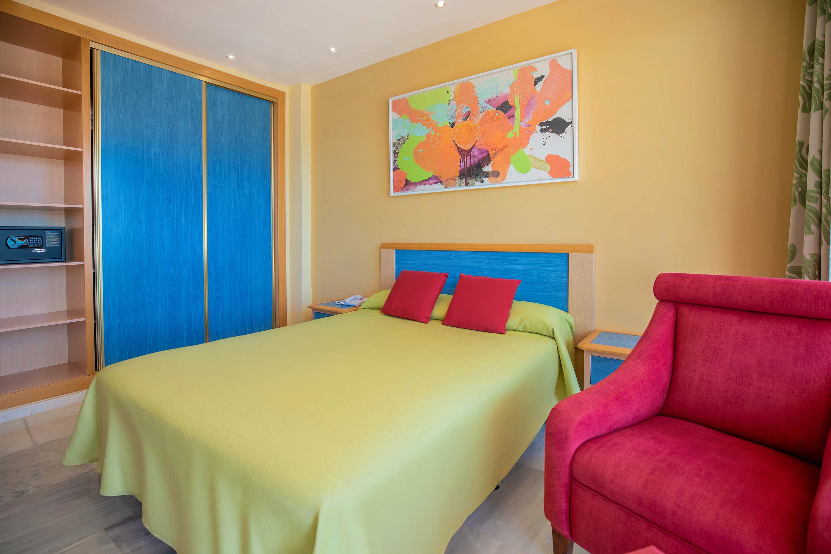 غرفة قياسية بسريرين منفصلين، Hotel Servigroup Galua 8/10