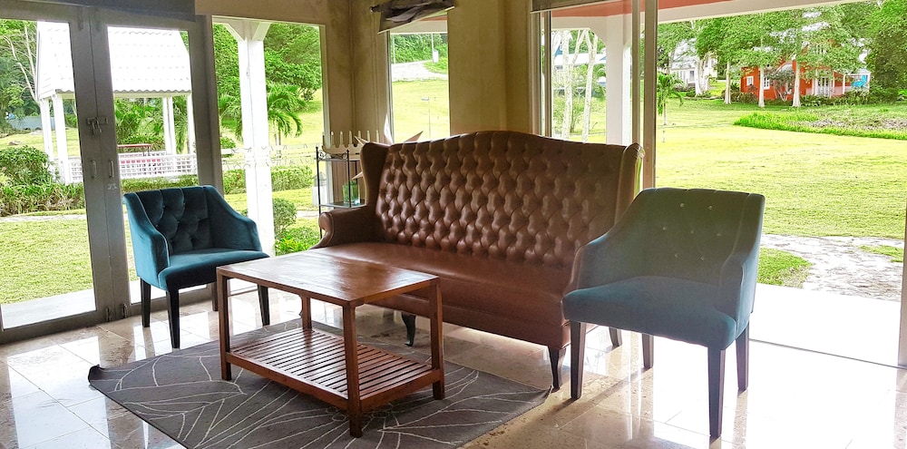 Brookside Valley Resort 46/77
