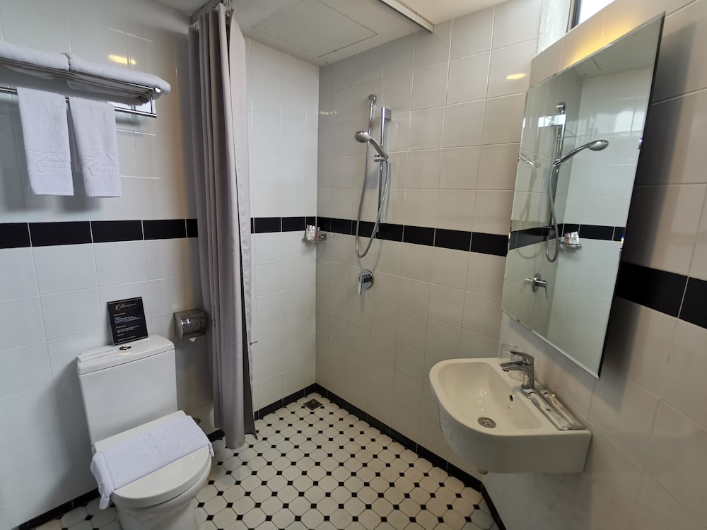 Kimberley Hotel Georgetown 45/50