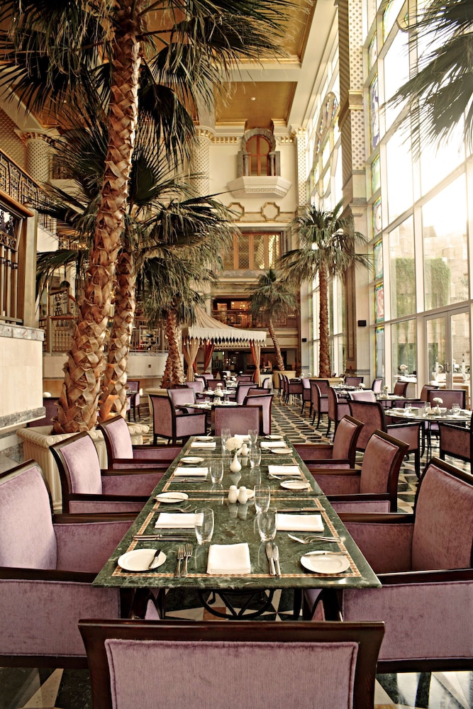 Grand Hyatt Muscat Hotel 36/50