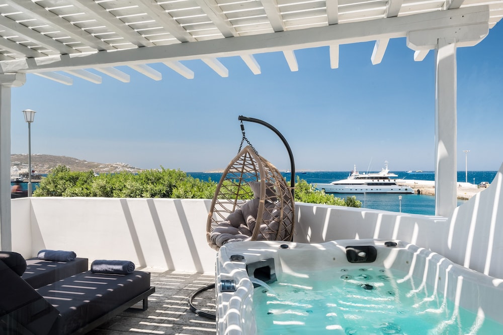Riva Suites 25/50