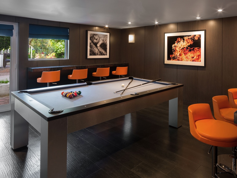 Sunset Marquis Hotel and Villas 37/45
