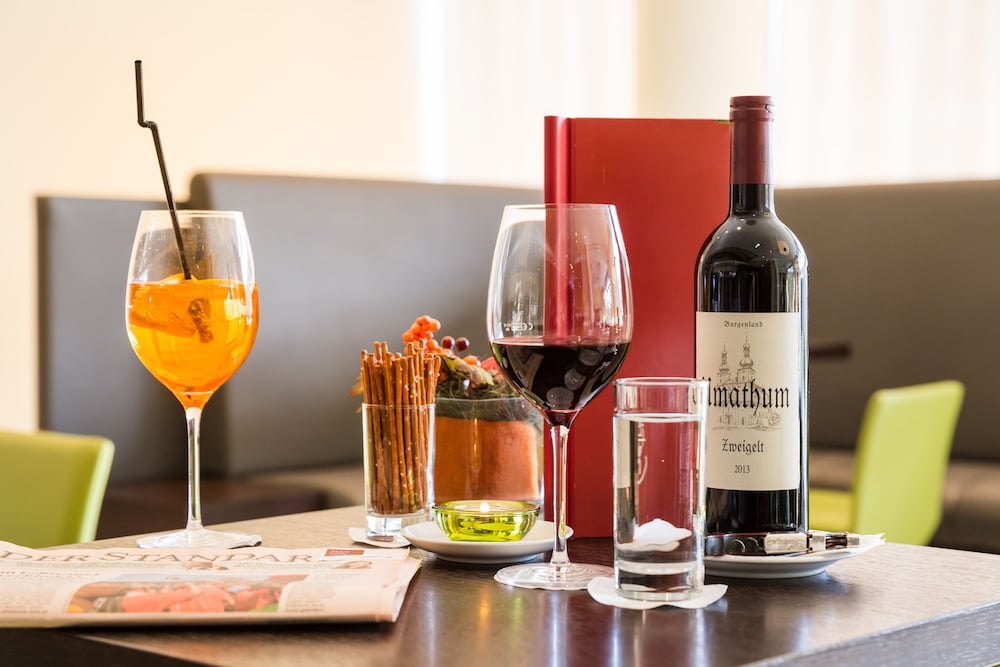 AUSTRIA TREND HOTEL DOPPIO 34/70