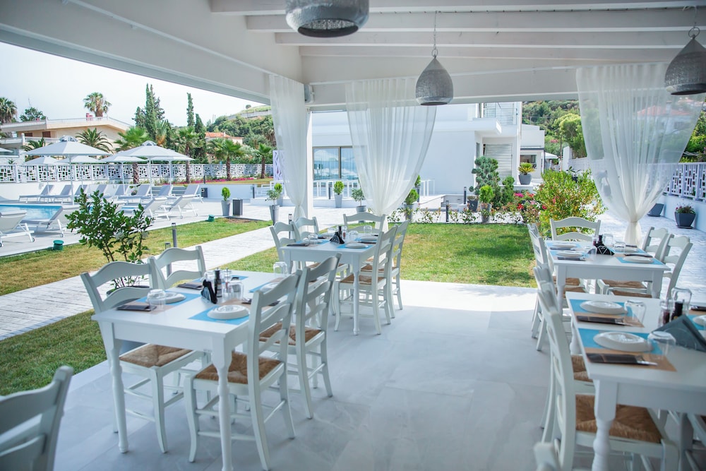 Laguna Resort 32/41