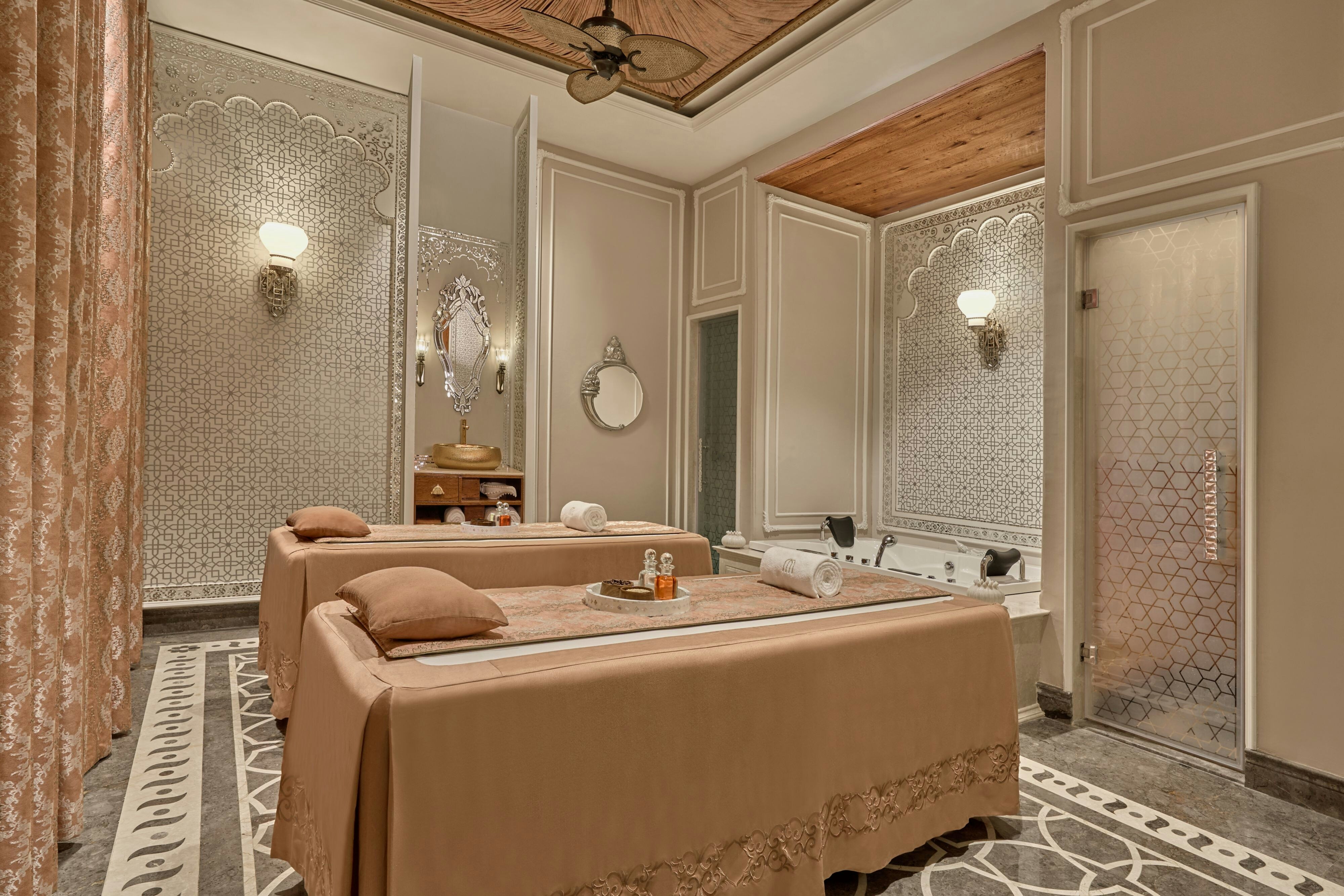 HOTEL NOORMAHAL 16/41