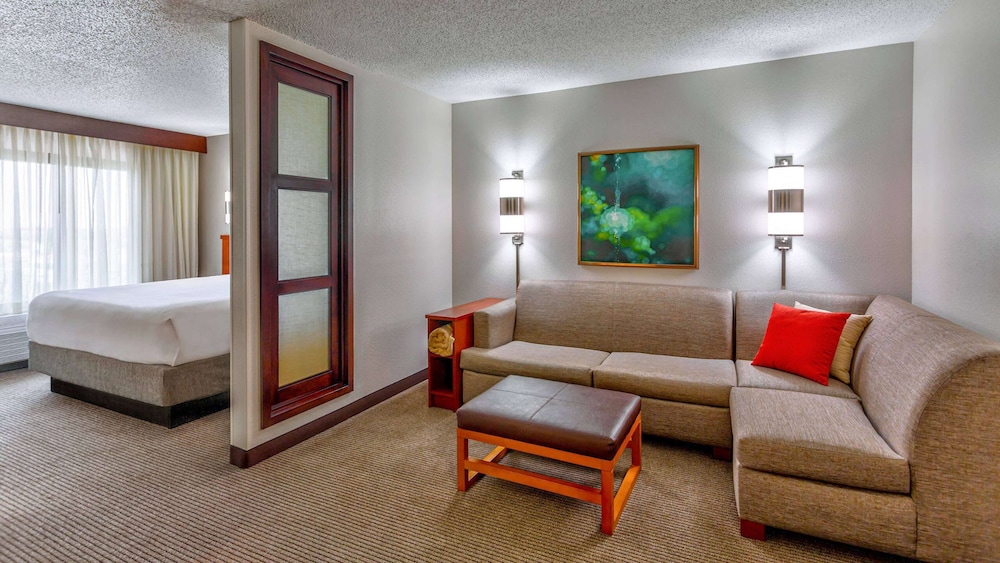 Wyndham Garden Kansas City Airport 29/62