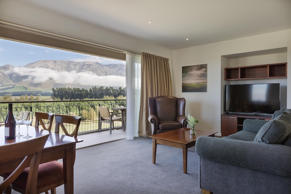 Fable Terrace Downs MGallery 45/70