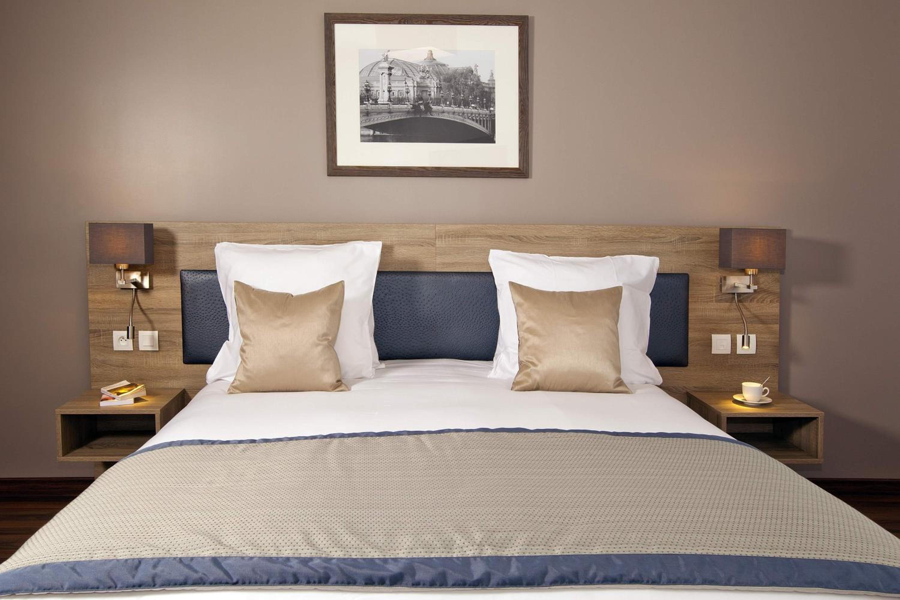 Executive, Studio, King Bed