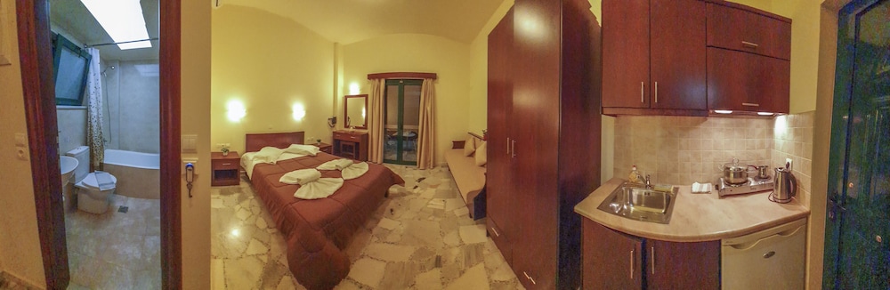 Falasarna Bay 55/73