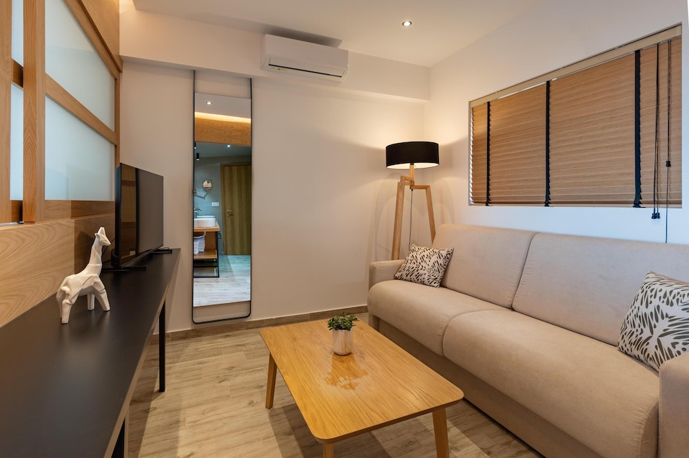 Georgioupolis Suites 53/71