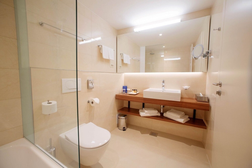 Grand Hotel Bernardin 47/50
