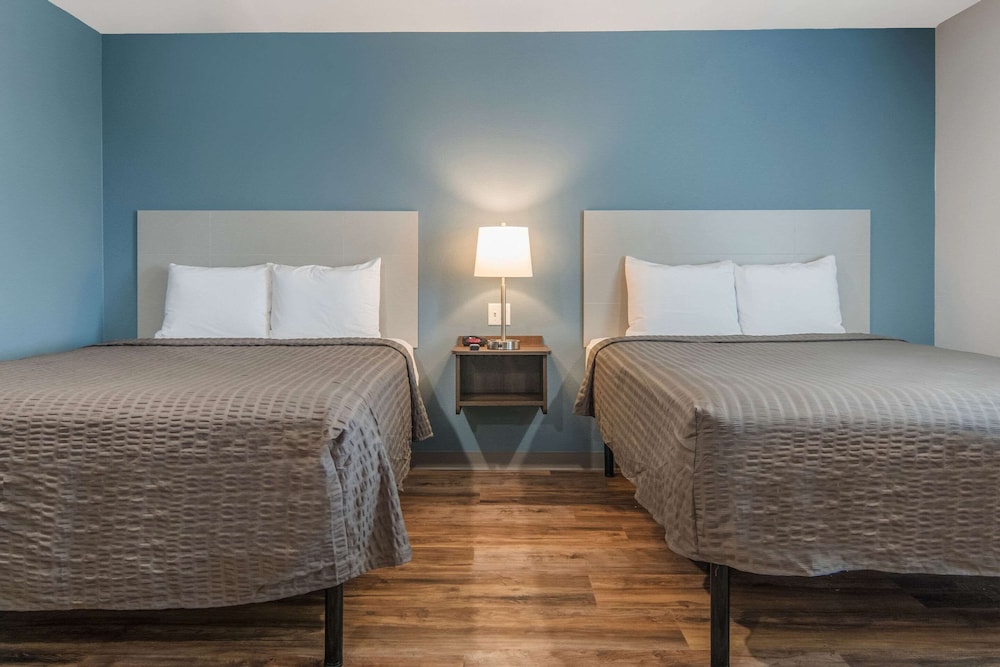 WoodSpring Suites North Ft Worth Alliance TX Speedway 16/38