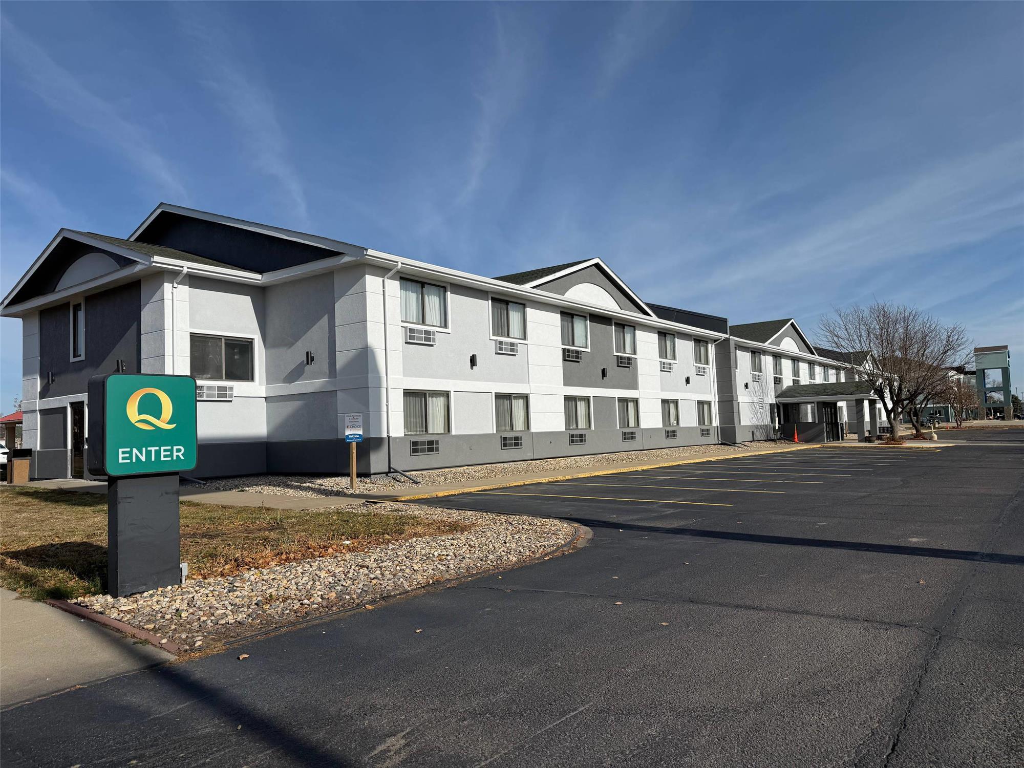 Quality Inn & Suites Sioux Falls South, SD 7/7